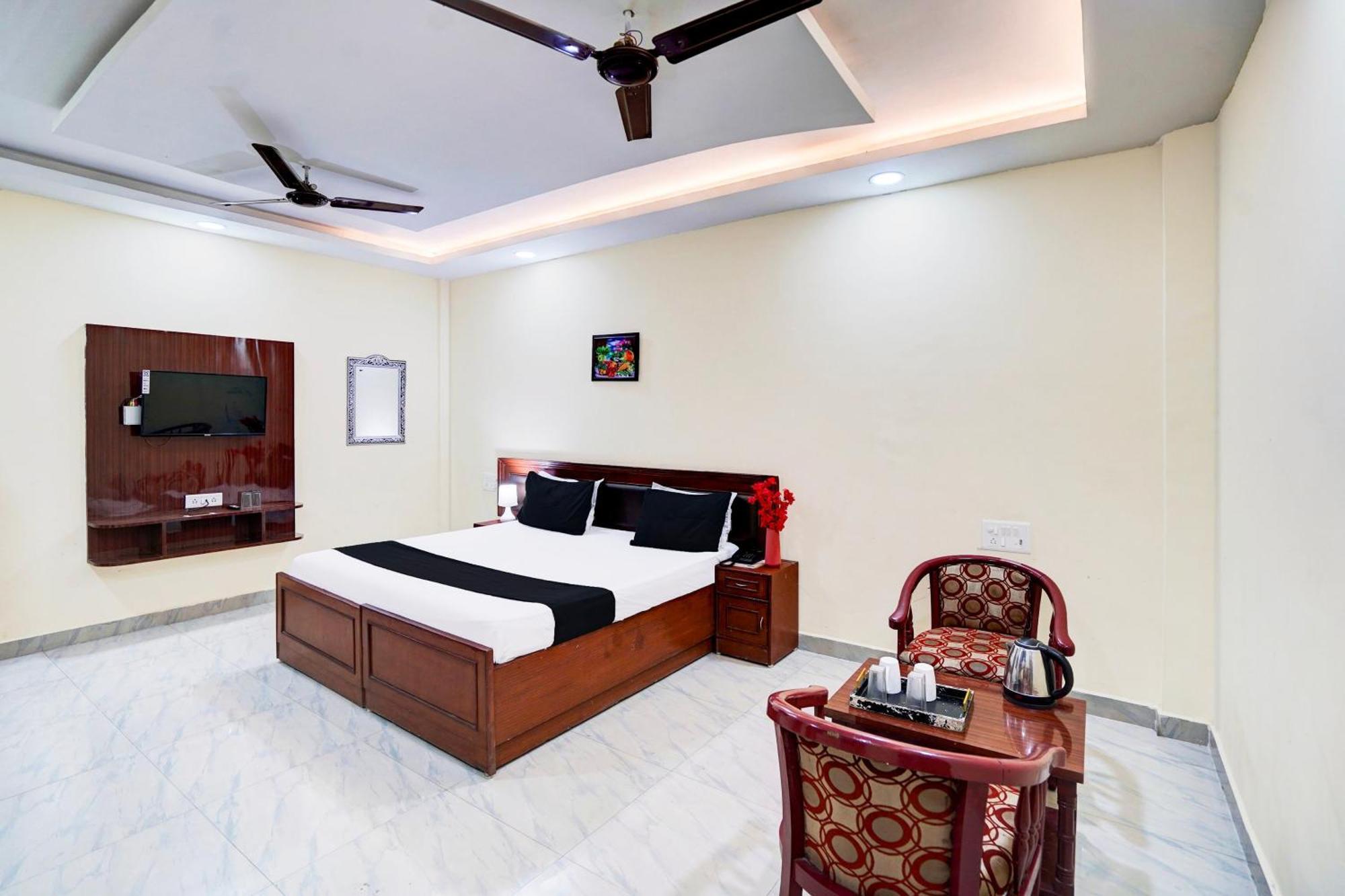 Hotel O Nova Resorts & Luxury Farm Raebareli المظهر الخارجي الصورة